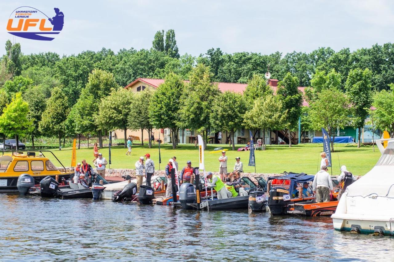 Bereg Holiday Park Svetlogorskoye Exterior photo