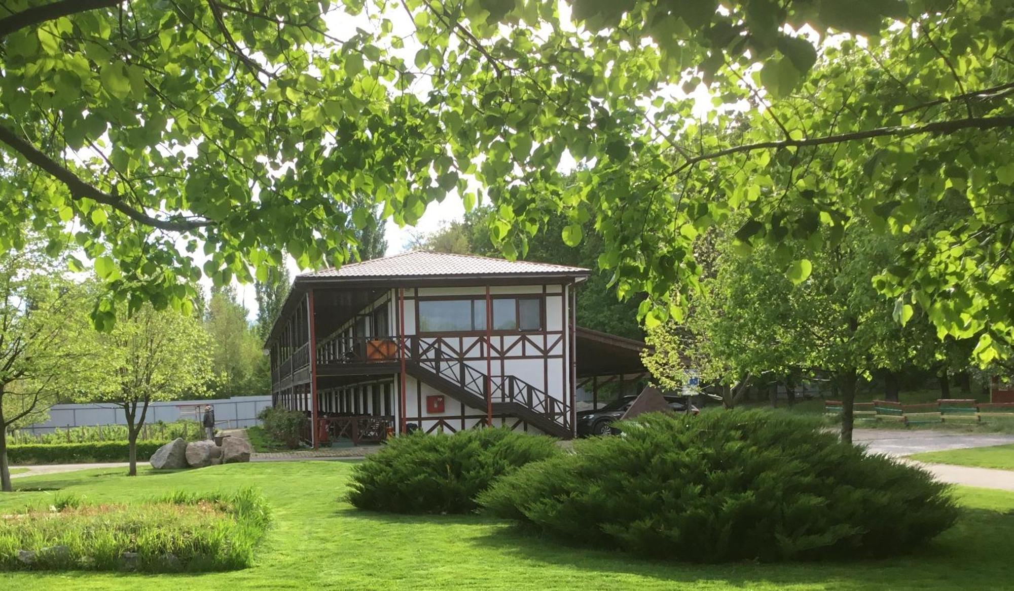 Bereg Holiday Park Svetlogorskoye Exterior photo